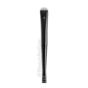 NYX - Eyeshadow Brush